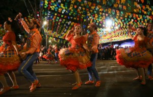 Quadrilhas juninas são reconhecidas manifestação da cultura nacional